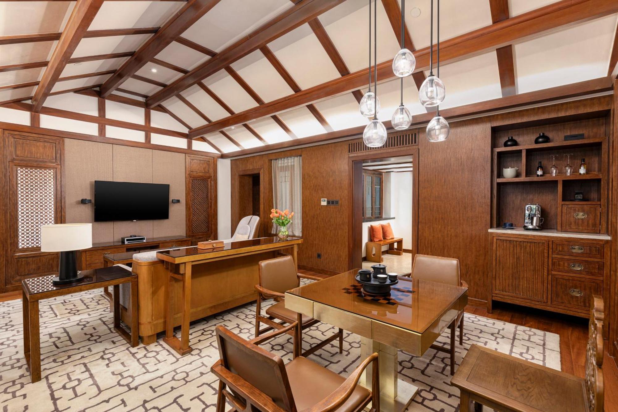 Intercontinental Lijiang Ancient Town Resort By Ihg Екстер'єр фото