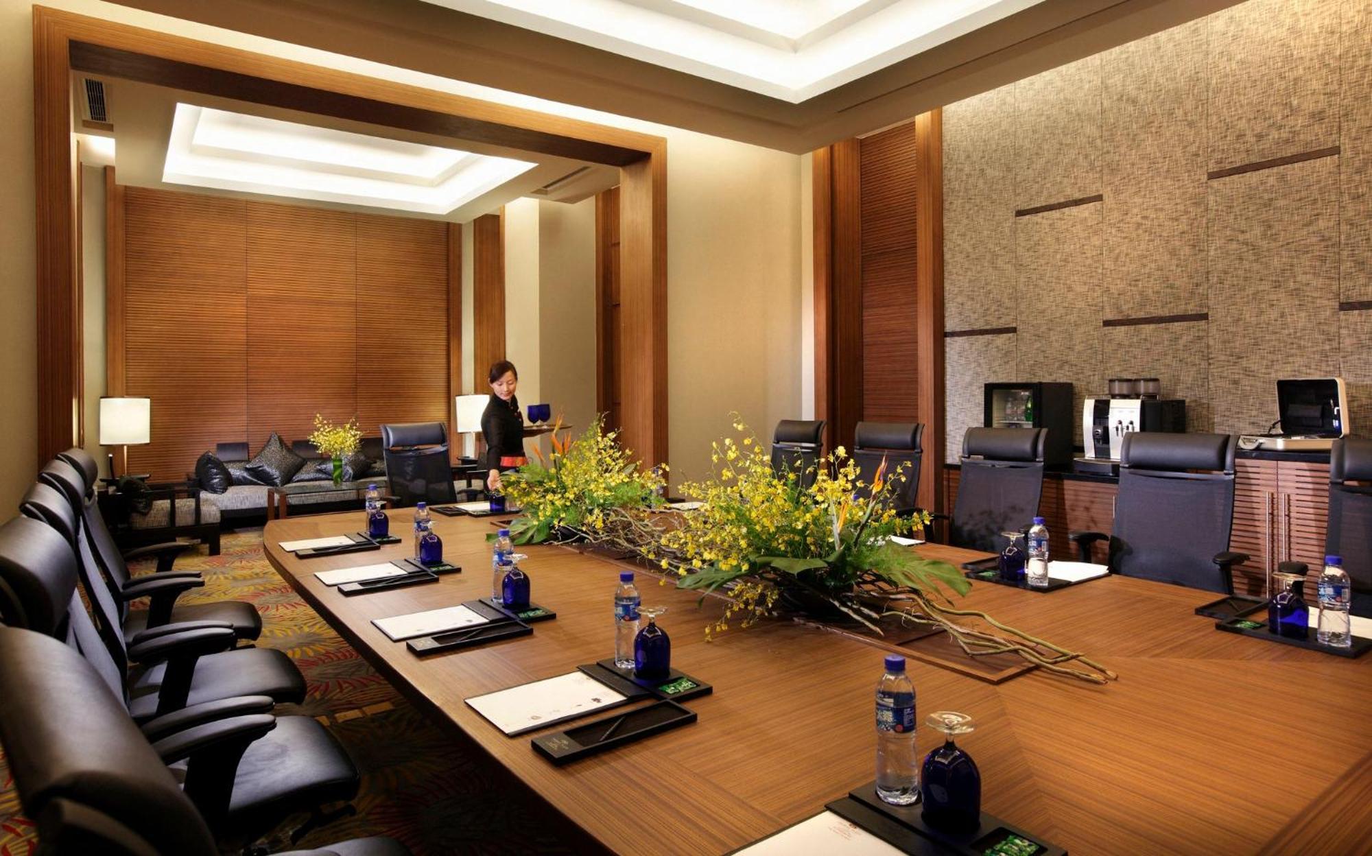 Intercontinental Lijiang Ancient Town Resort By Ihg Екстер'єр фото